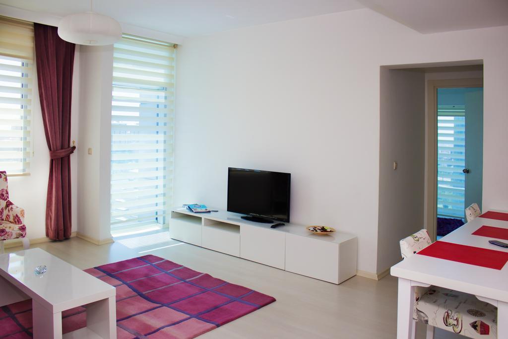 Oezay Suites Istanbul Exterior foto